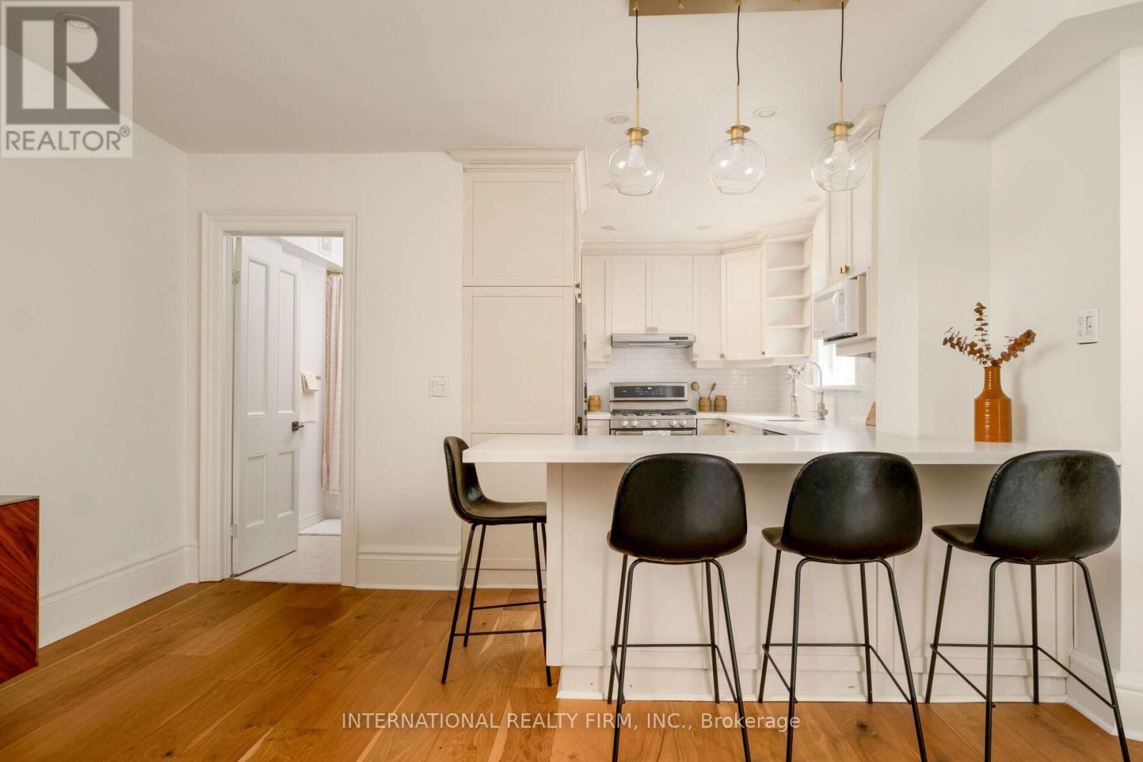 319 Markham Street, Toronto, Ontario  M6G 2K8 - Photo 7 - C13241344