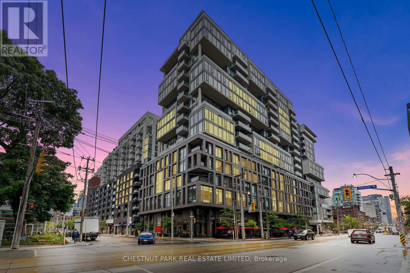 908 - 111 BATHURST STREET, Toronto, Ontario