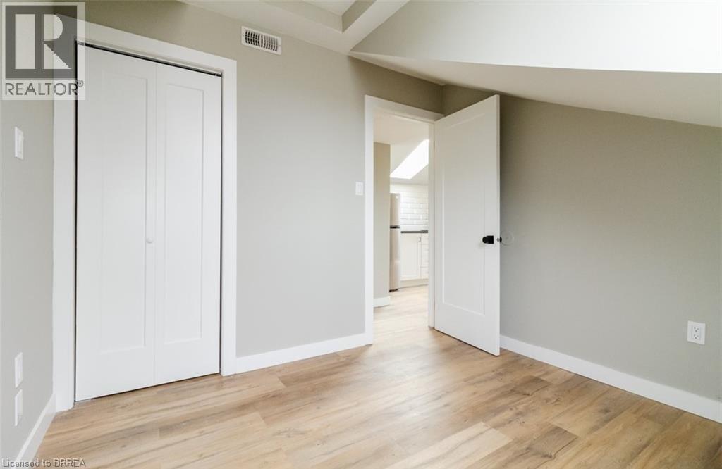 302 Colborne Street Unit# 1, Brantford, Ontario  N3S 3N1 - Photo 3 - 40835841