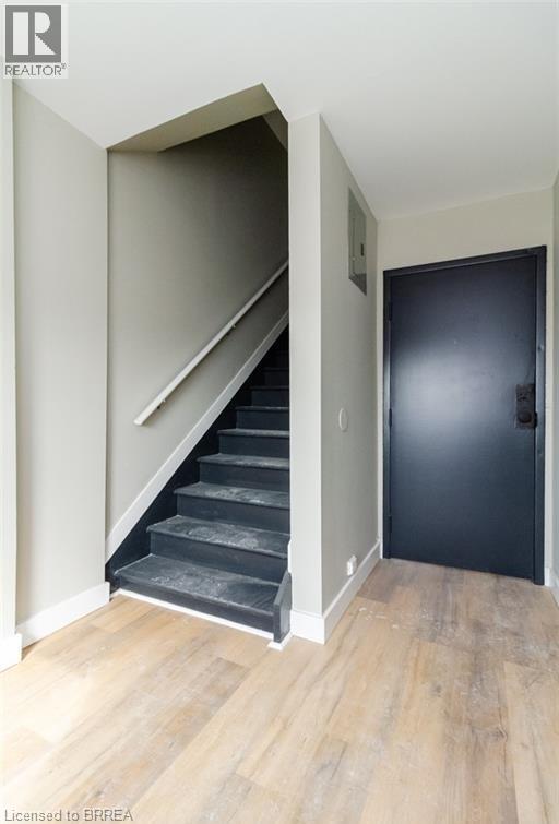 302 Colborne Street Unit# 1, Brantford, Ontario  N3S 3N1 - Photo 8 - 40835841