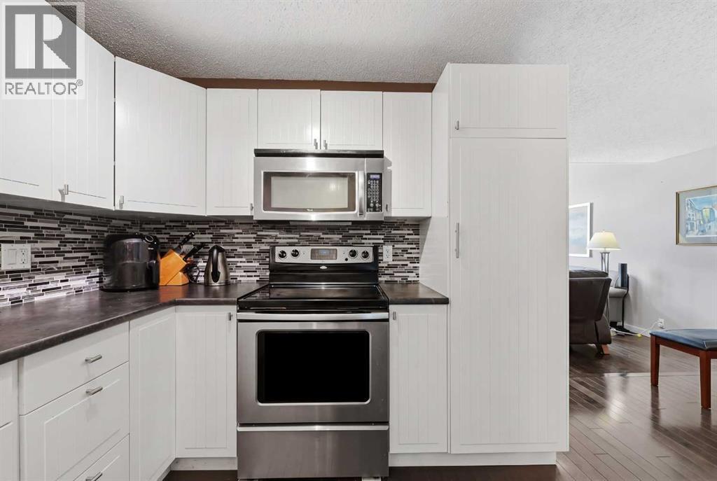 7, 12625 24 Street Sw, Calgary, Alberta  T2W 4B1 - Photo 9 - A2316318