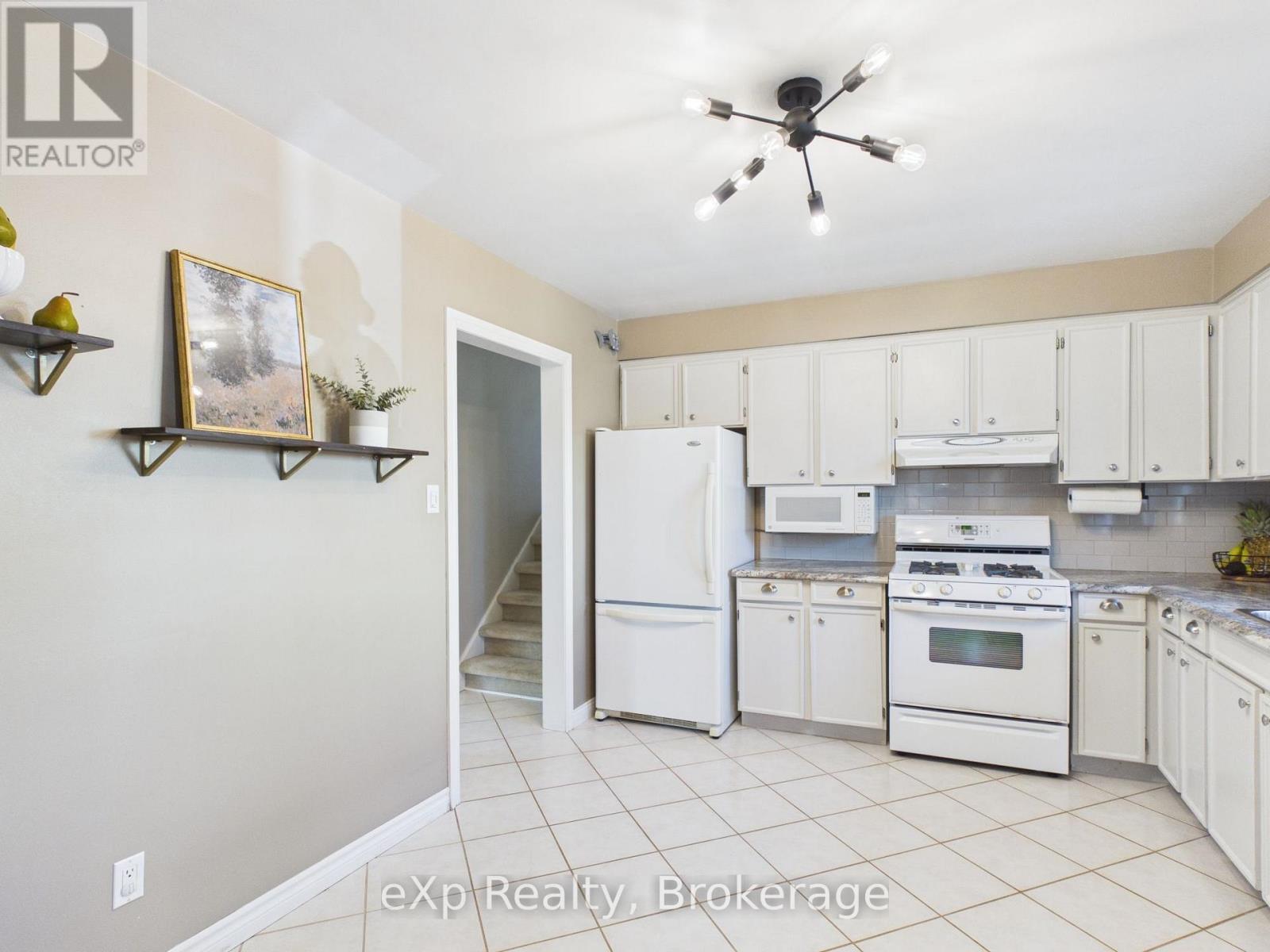 543 Thede Drive, Saugeen Shores, Ontario  N0H 2C4 - Photo 15 - X13241376