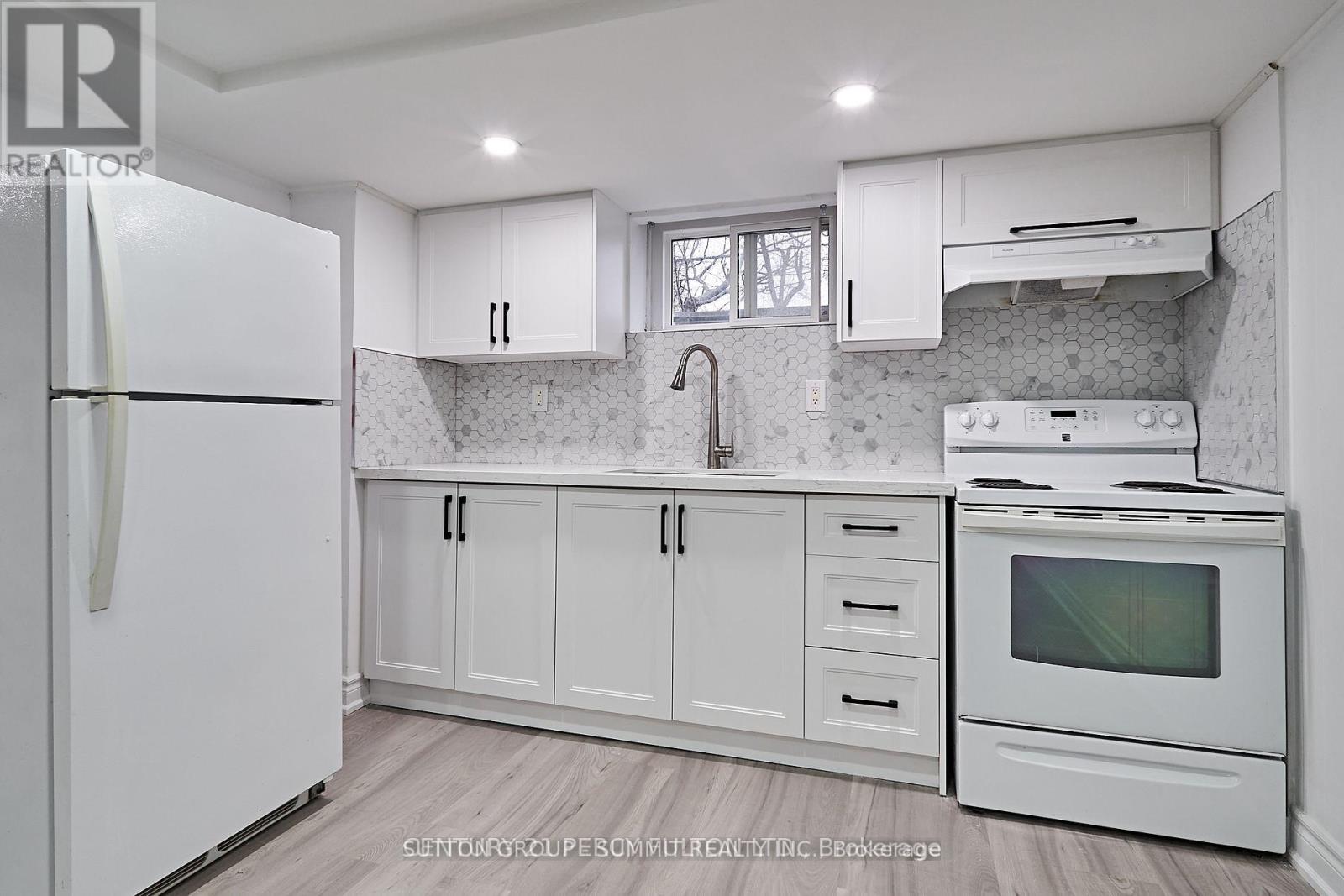 Bsmt - 48 Tulloch Drive, Ajax, Ontario  L1S 2S1 - Photo 4 - E13241150