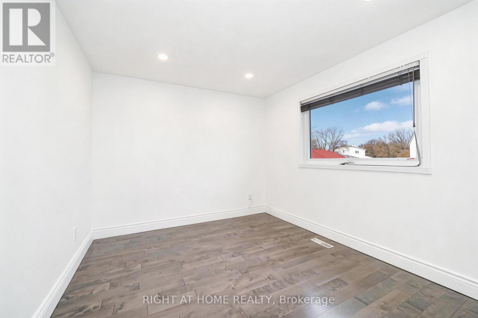 35 Tillbrook Court, Toronto, Ontario  M1B 1N5 - Photo 22 - E13241422