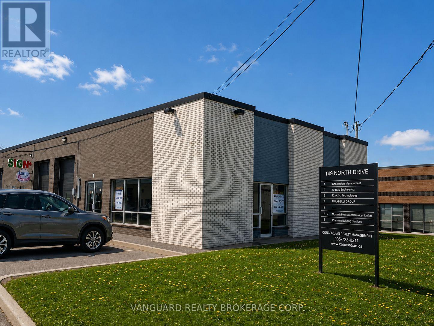 1 - 149 NORFINCH AVENUE, Toronto, Ontario