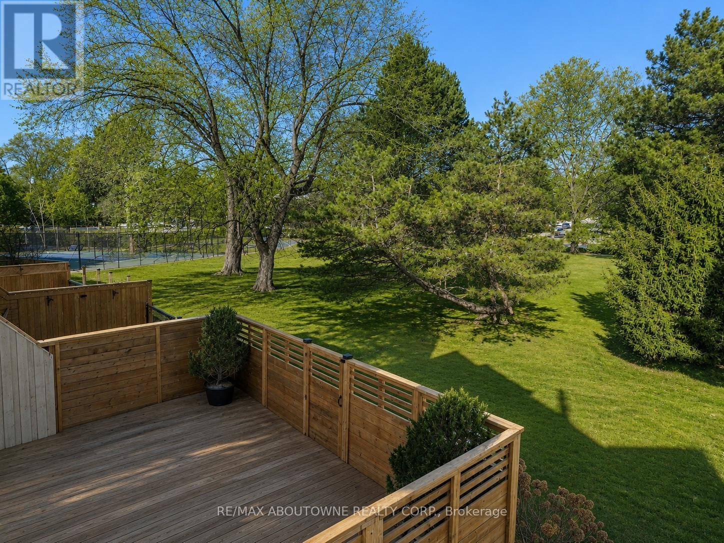 63 Tradewind Drive, Oakville, Ontario  L6L 6K8 - Photo 41 - W12865776