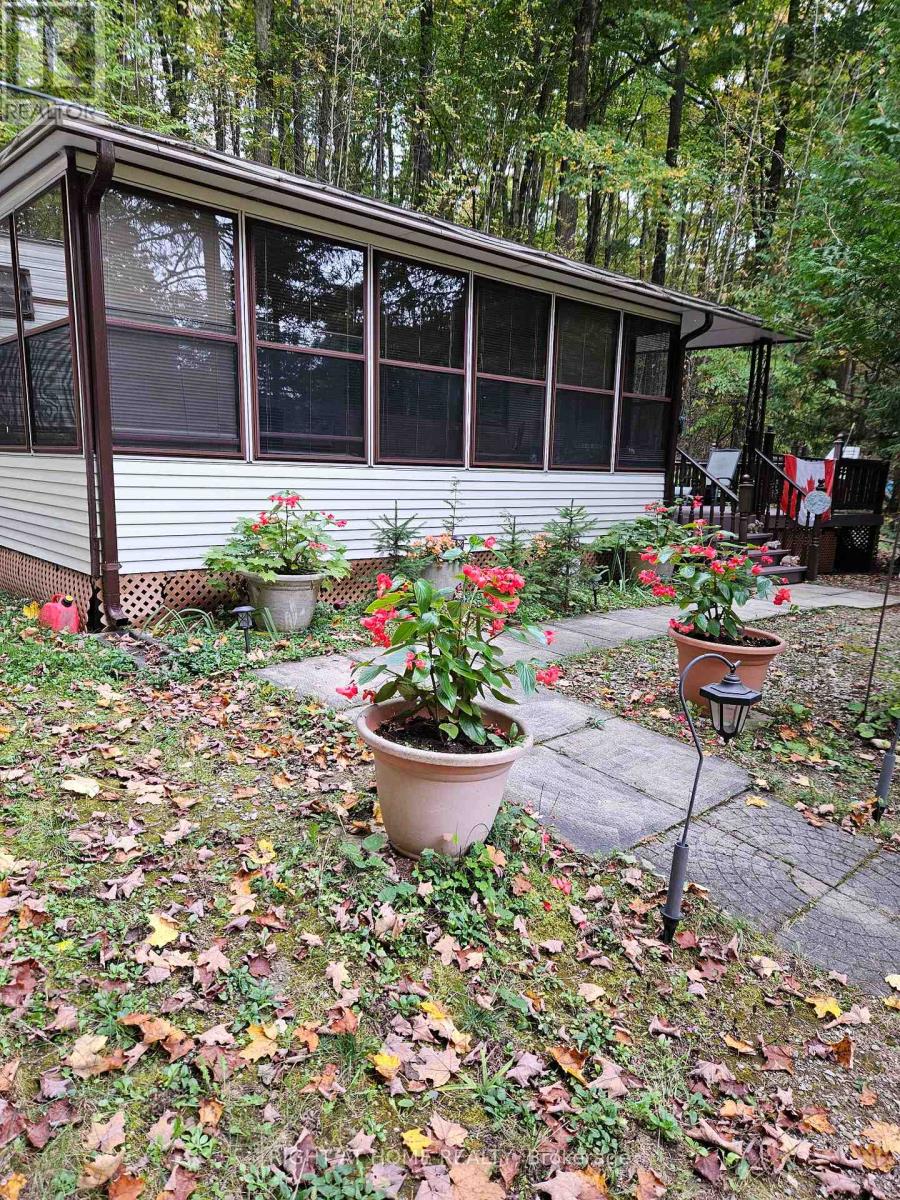 201 - 142571 35 Road, West Grey, Ontario  N0G 1C0 - Photo 49 - X13237938
