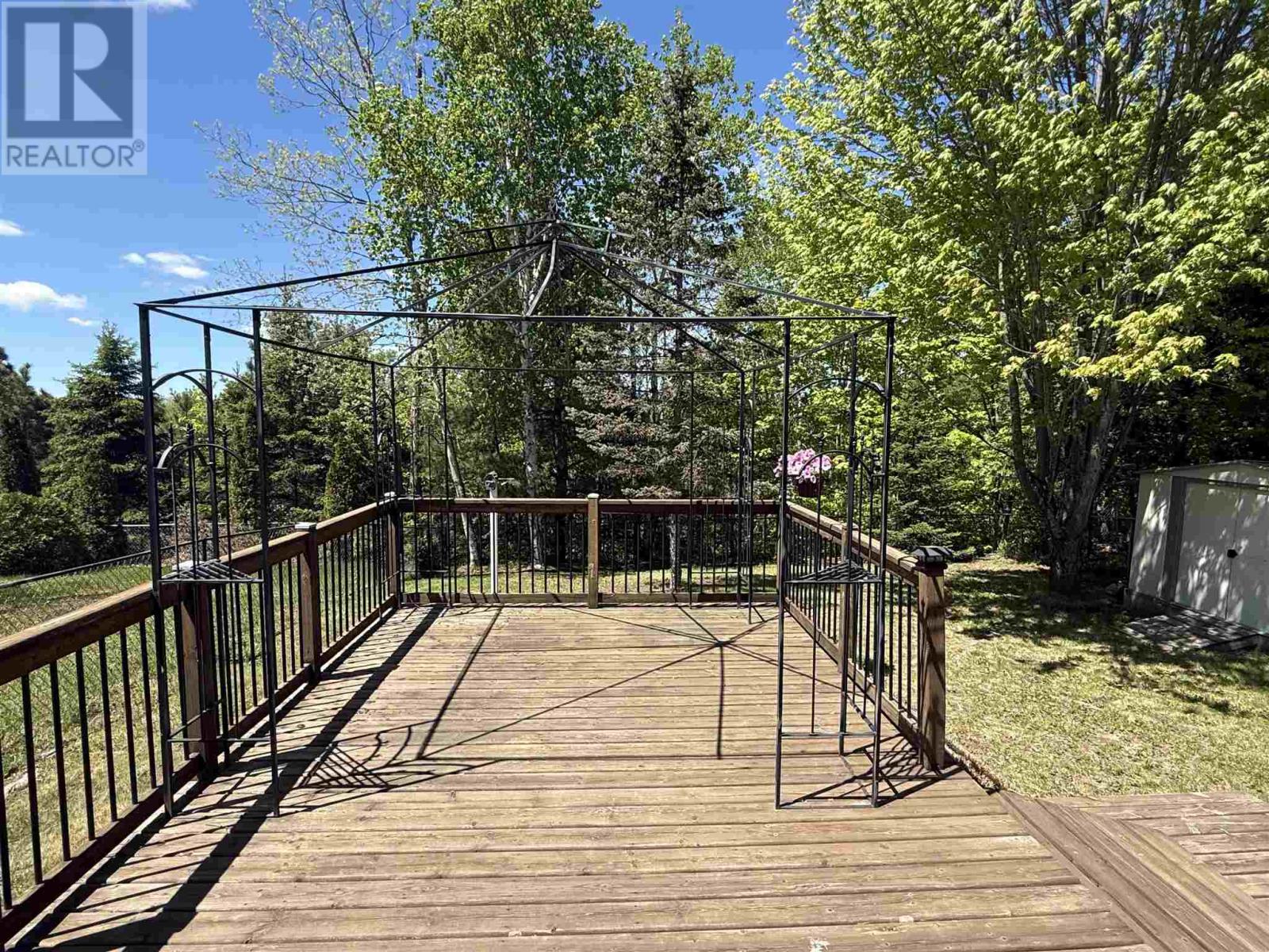 130 Taylor Blvd, Elliot Lake, Ontario P5A 3K8 - Photo 38 - SM261260