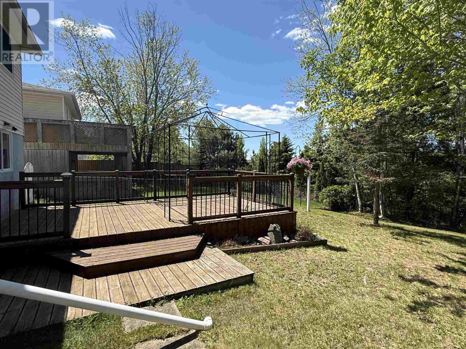 130 Taylor Blvd, Elliot Lake, Ontario P5A 3K8 - Photo 40 - SM261260
