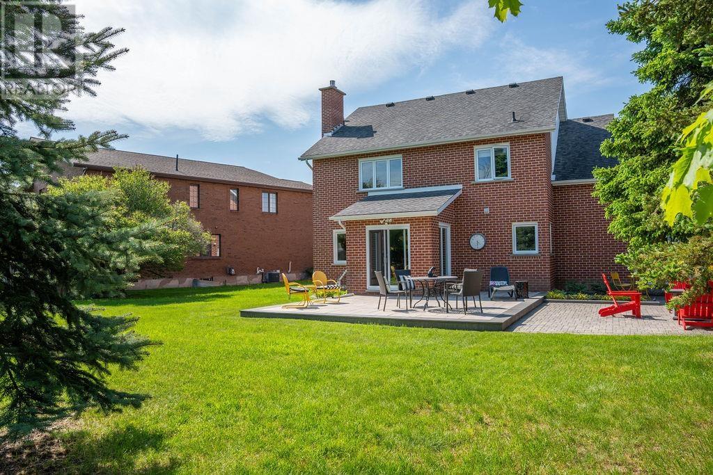 9 Alworth Pl, Sault Ste. Marie, Ontario  P6B 5W5 - Photo 6 - SM261310