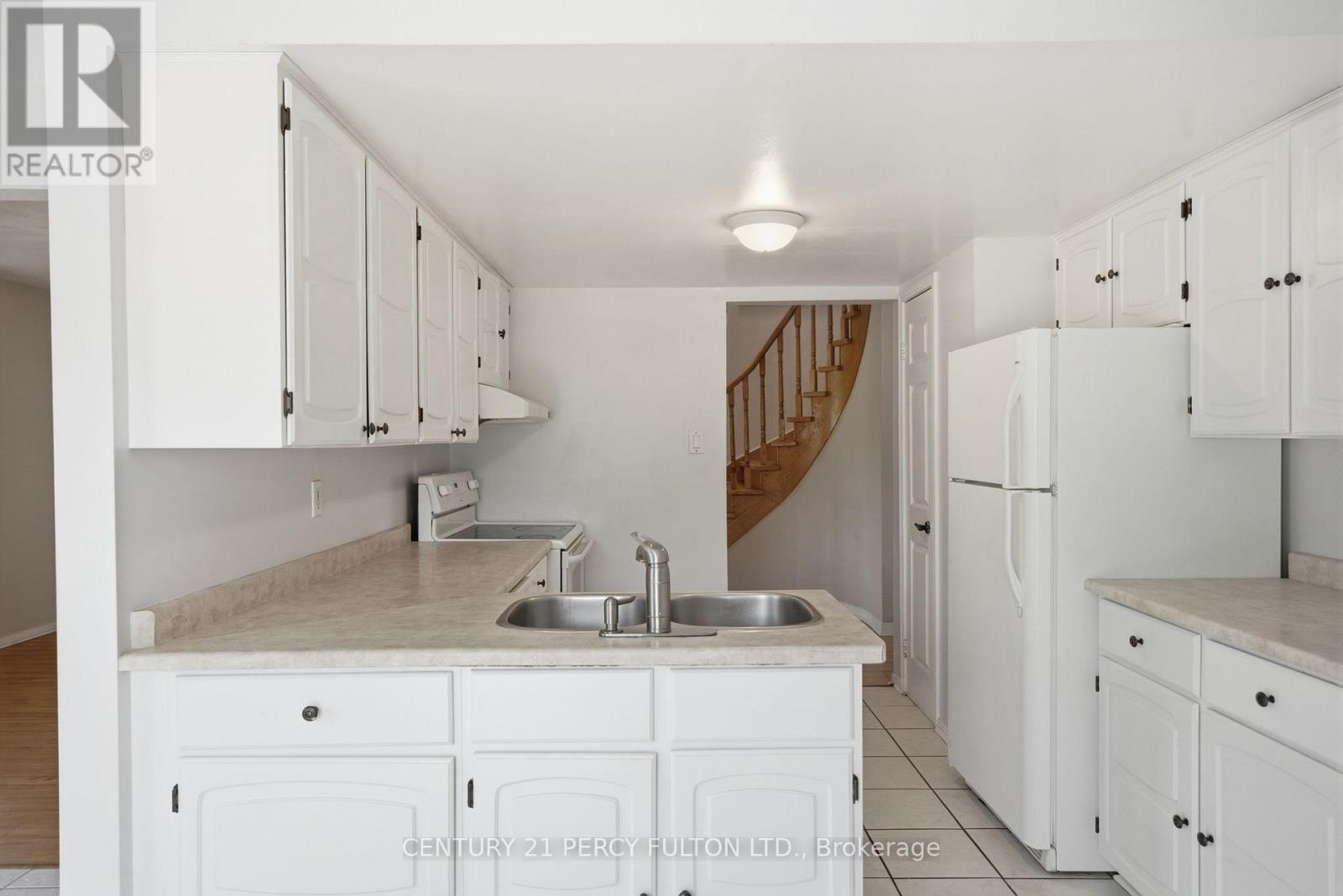208 Conley Street, Vaughan, Ontario  L4J 2X8 - Photo 12 - N13241110