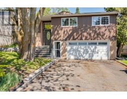 115 BESWICK DRIVE, Newmarket, Ontario