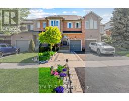 211 DOWNEY CIRCLE, Aurora, Ontario