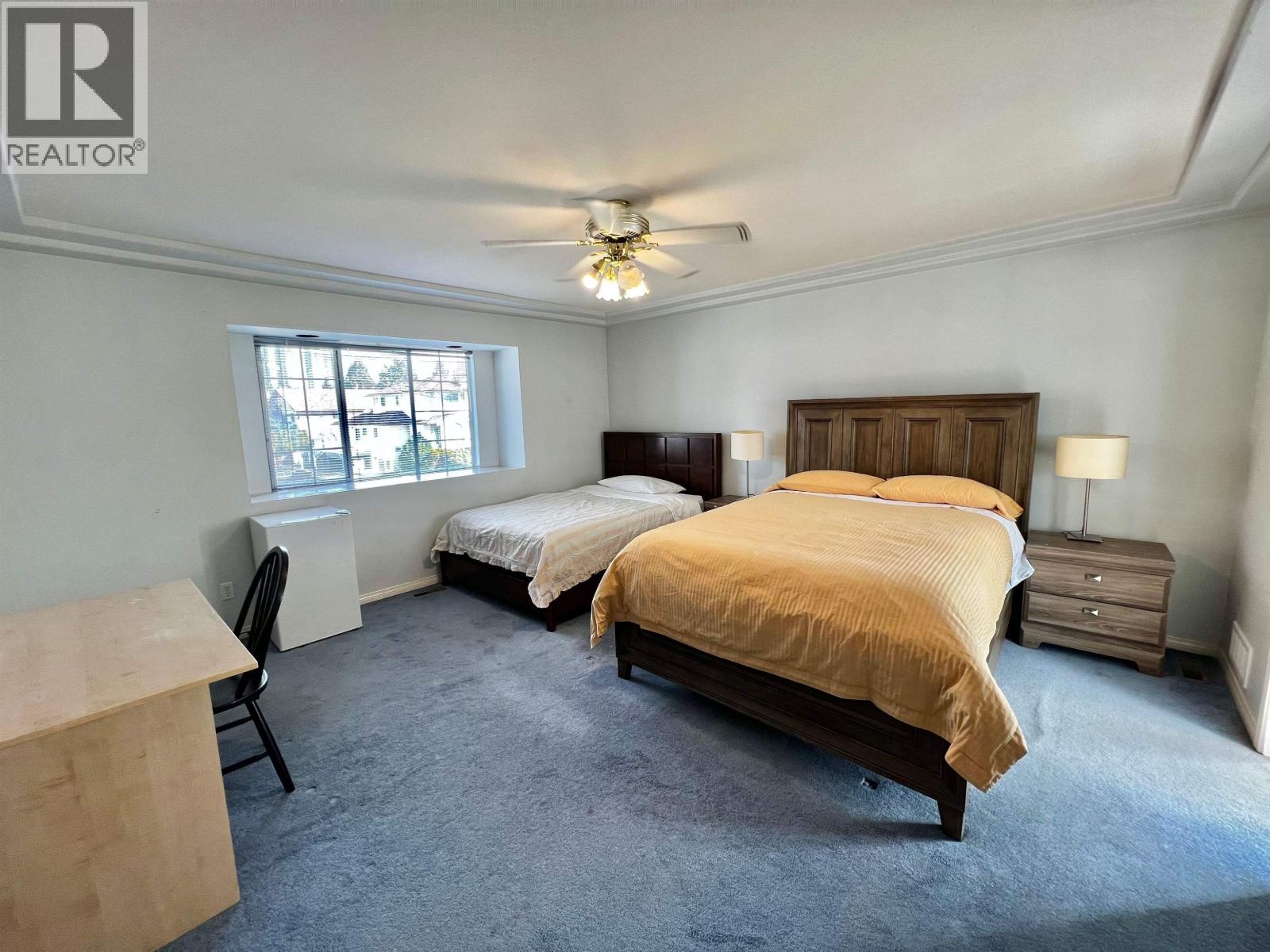 A 4864 Watling Street, Burnaby, British Columbia  V5J 1W5 - Photo 2 - R3087585