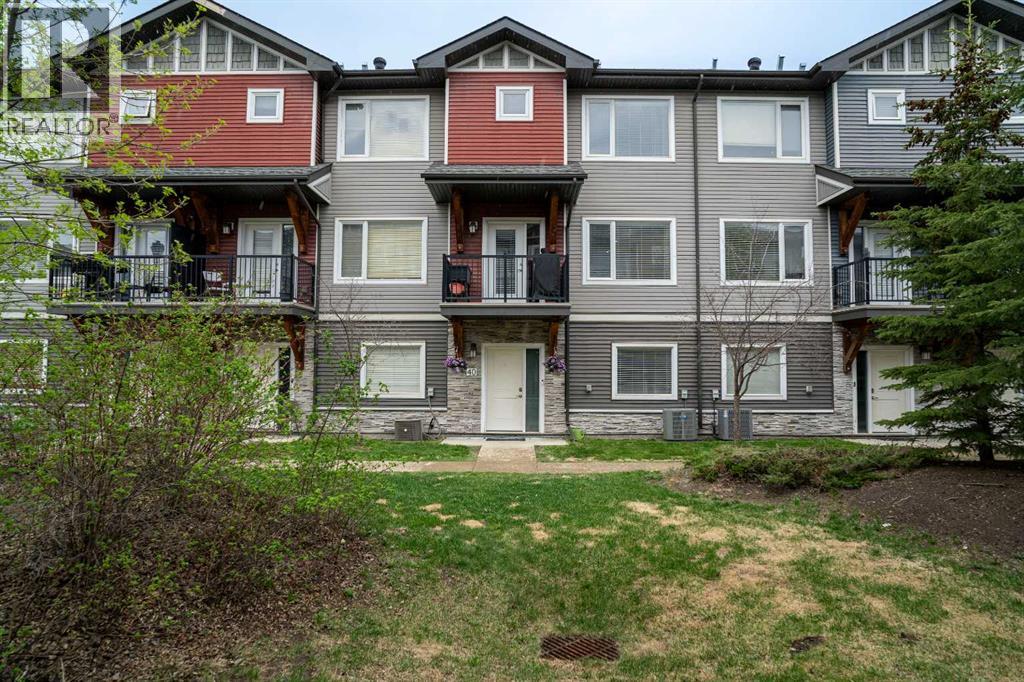 40, 141 Fontaine Crescent, Fort McMurray, Alberta
