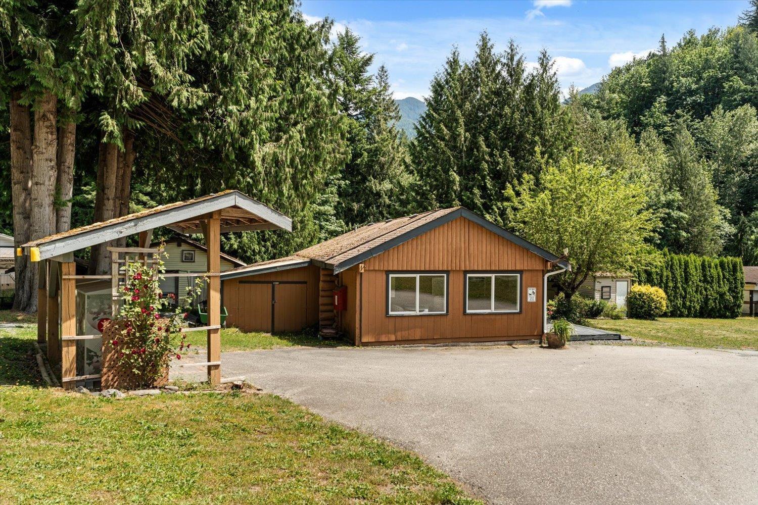 49 1650 Columbia Valley Road, Columbia Valley, Columbia Valley, British Columbia  V2R 4X4 - Photo 22 - R3131248
