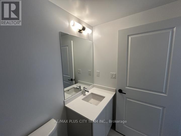 2301 - 2075 Lakeshore Road, Burlington, Ontario  L7R 0H3 - Photo 9 - W13241162