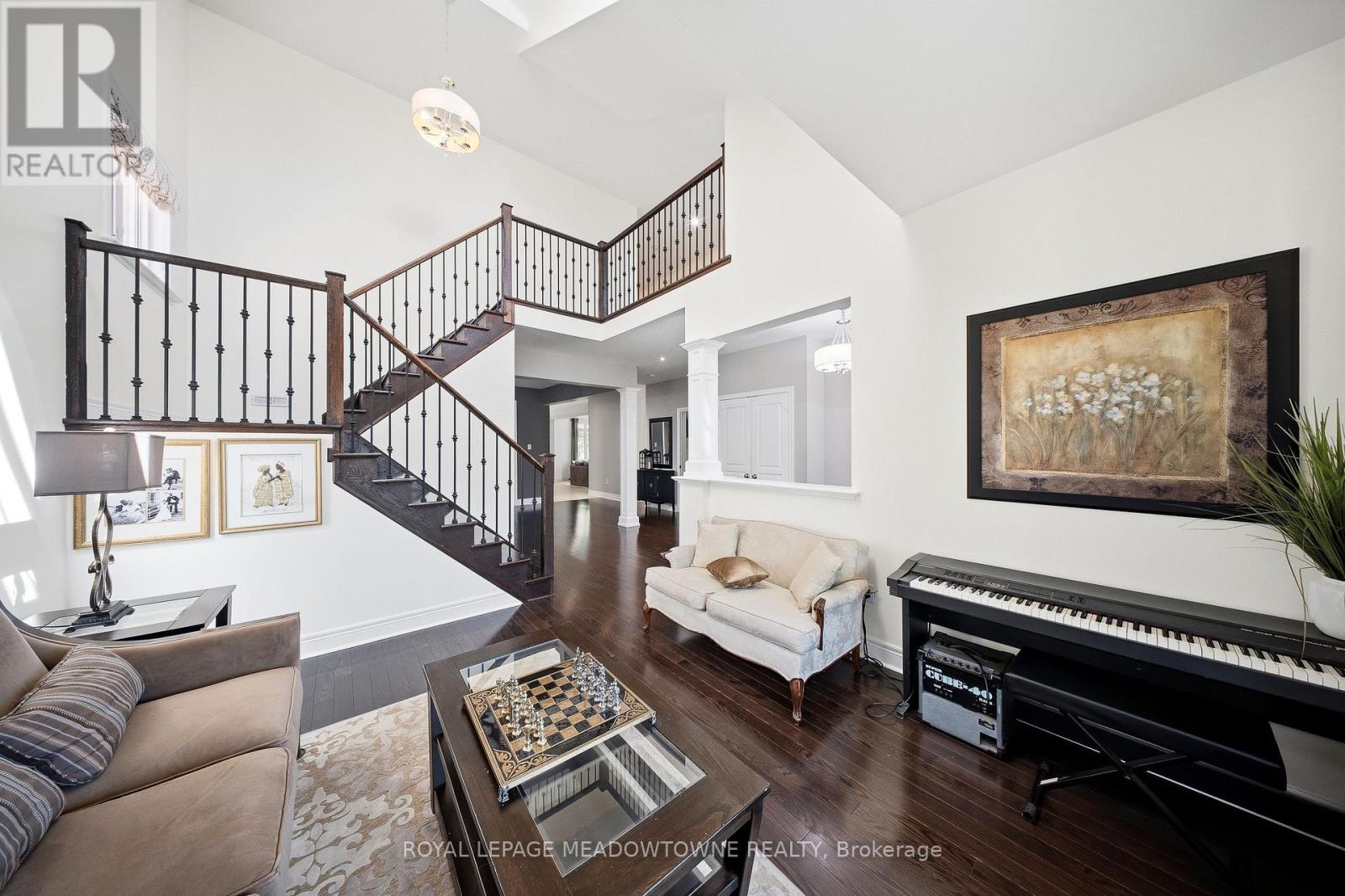 298 Eaton Street, Halton Hills, Ontario  L7G 6N7 - Photo 10 - W13241176
