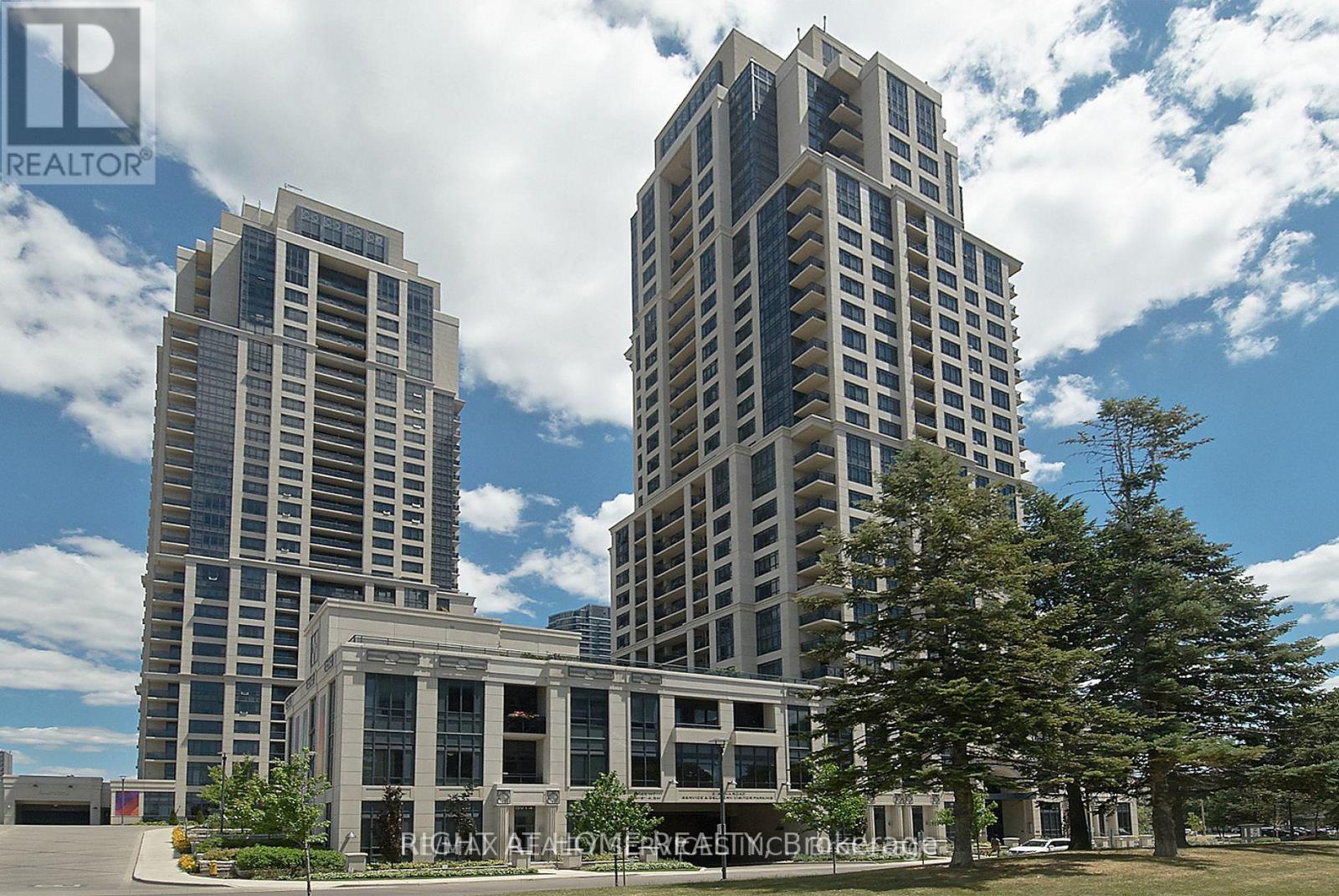 2922 - 2 EVA ROAD, Toronto, Ontario