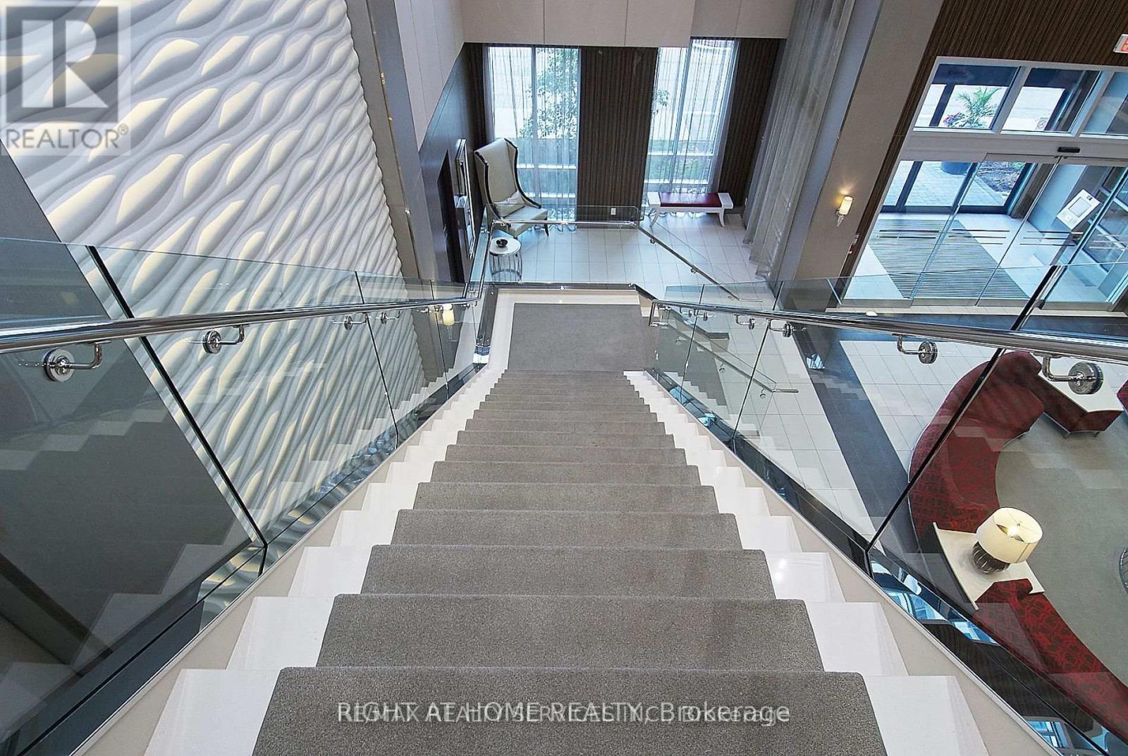 2922 - 2 Eva Road, Toronto, Ontario  M9C 0A9 - Photo 10 - W13241258
