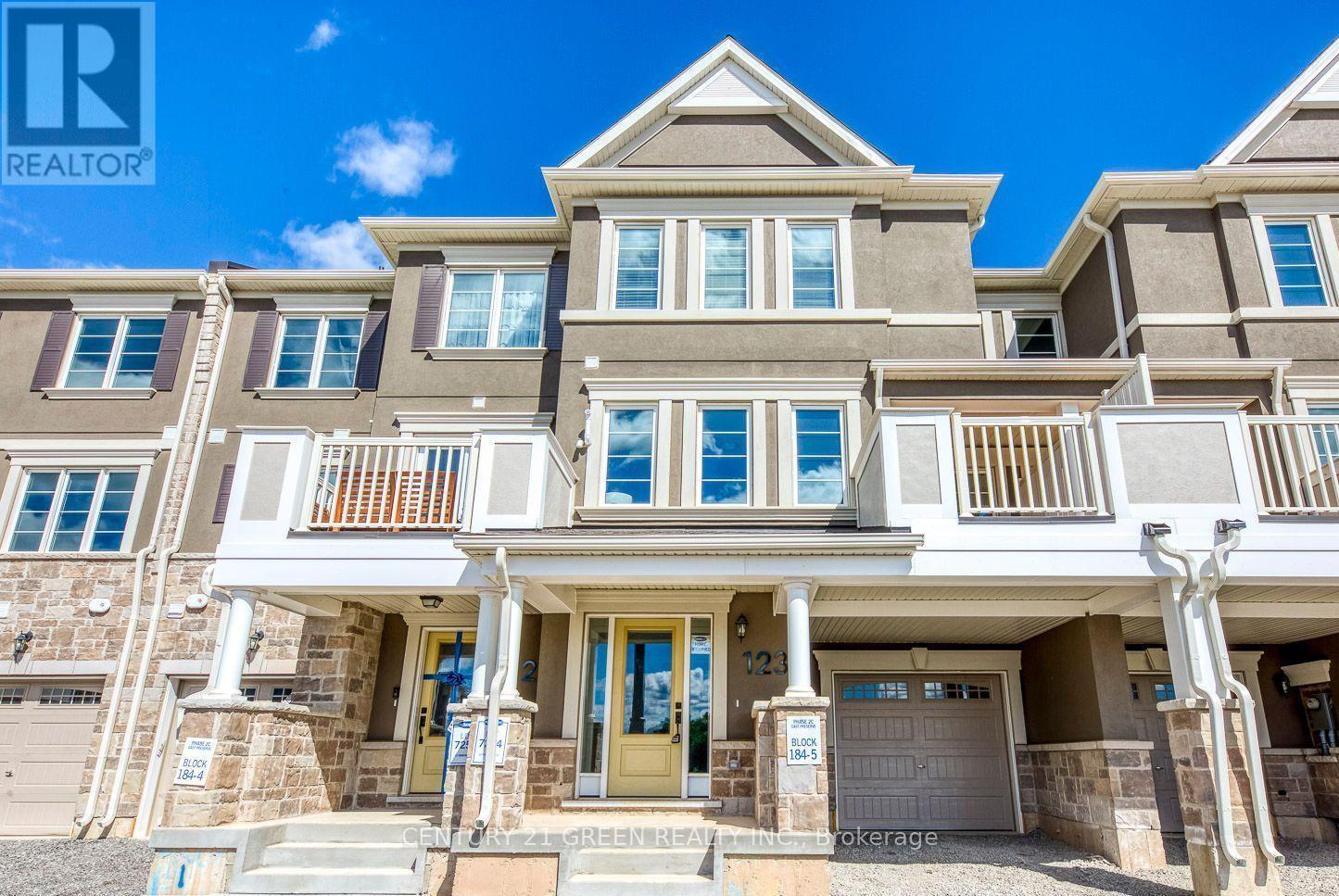 123 TOUCAN TRAIL, Oakville, Ontario