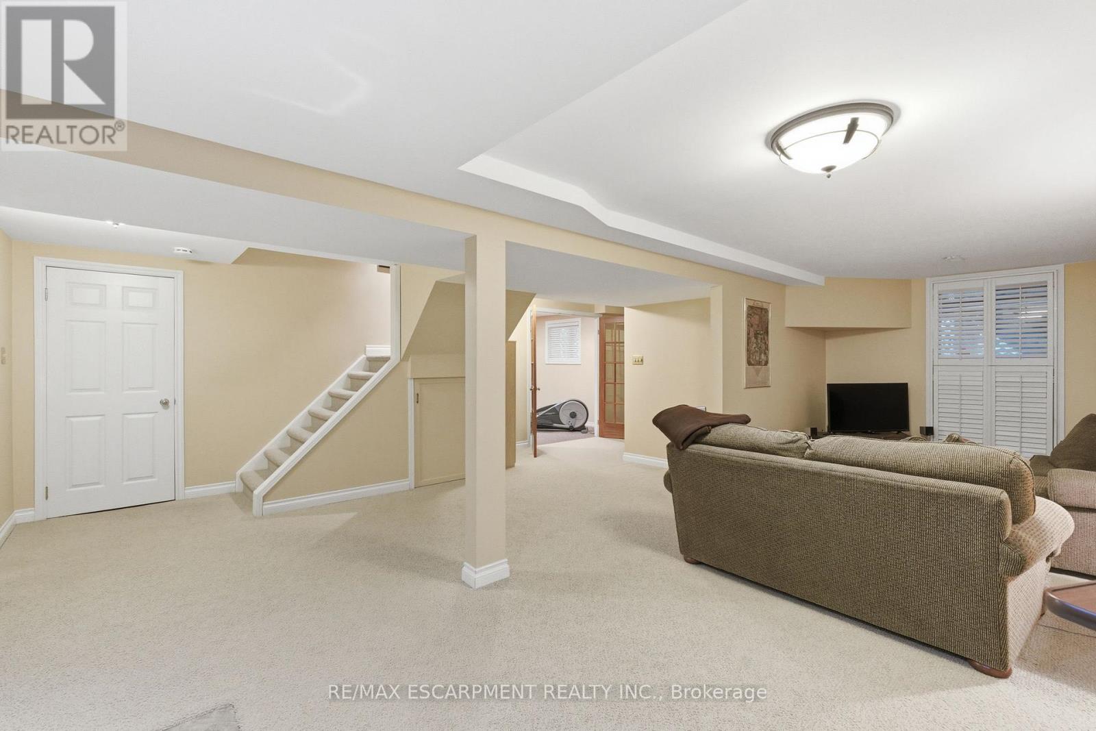2136 Winding Way, Burlington, Ontario  L7M 2X9 - Photo 27 - W13241262