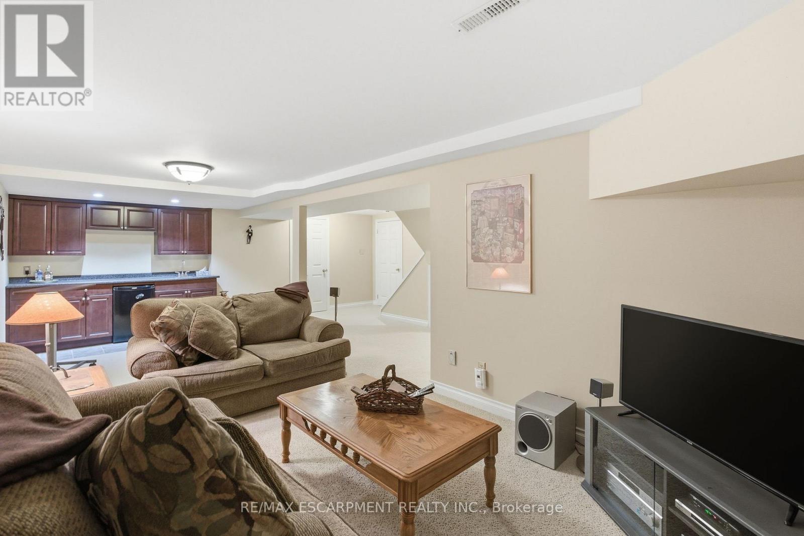 2136 Winding Way, Burlington, Ontario  L7M 2X9 - Photo 29 - W13241262