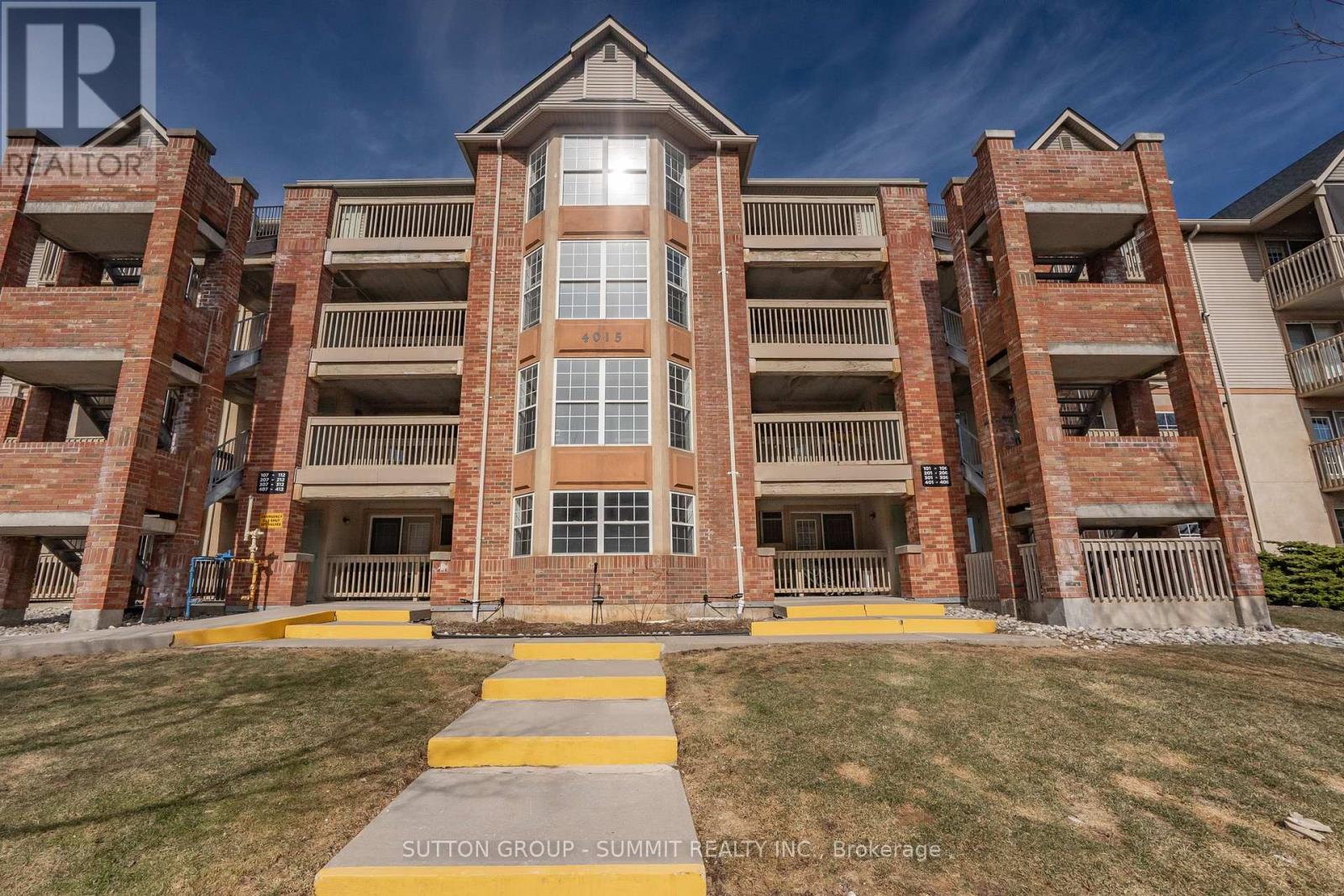 406 - 4015 Kilmer Drive, Burlington, Ontario  L7M 4M4 - Photo 3 - W13241266