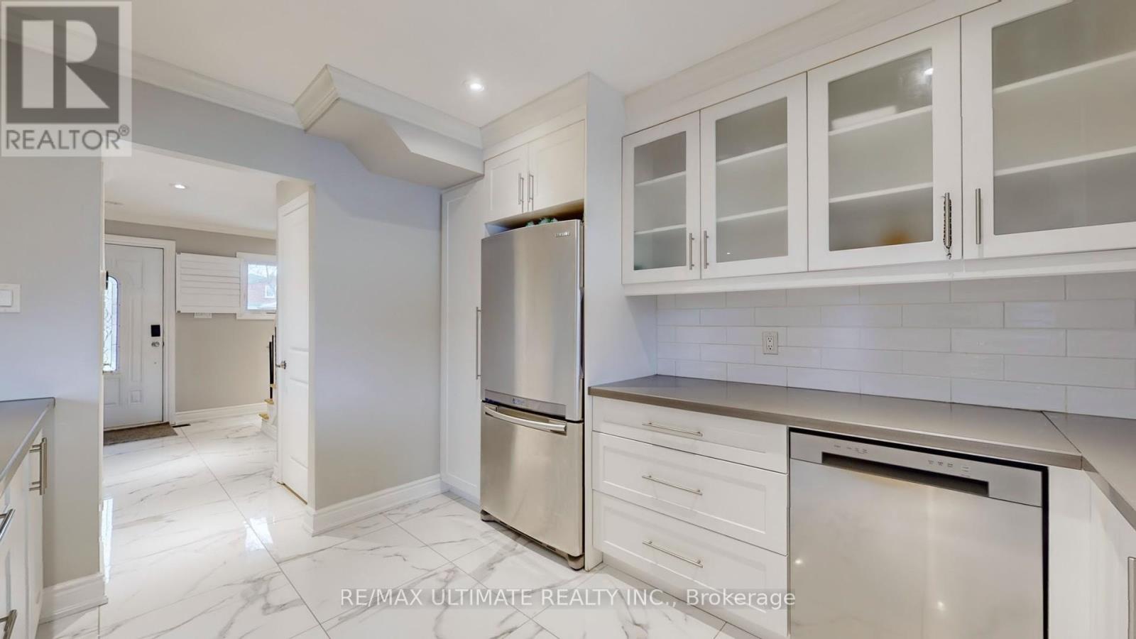 3081 Olympus Mews, Mississauga, Ontario  L5N 4V8 - Photo 10 - W13241284