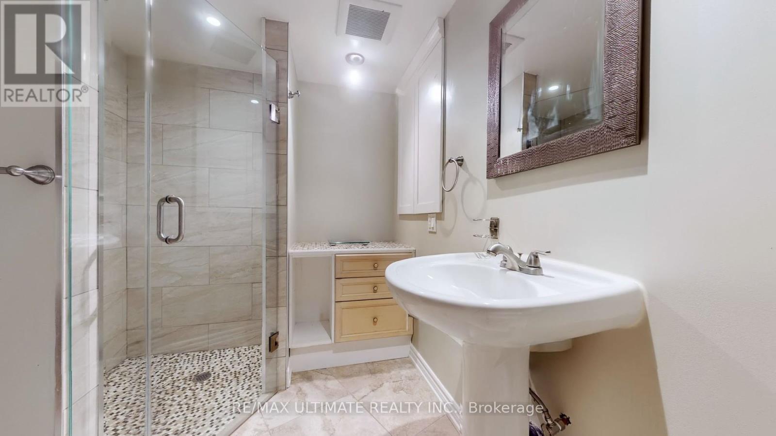 3081 Olympus Mews, Mississauga, Ontario  L5N 4V8 - Photo 36 - W13241284