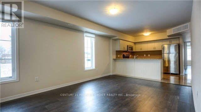 39 - 2441 Greenwich Drive, Oakville, Ontario  L6M 0S3 - Photo 2 - W13241434