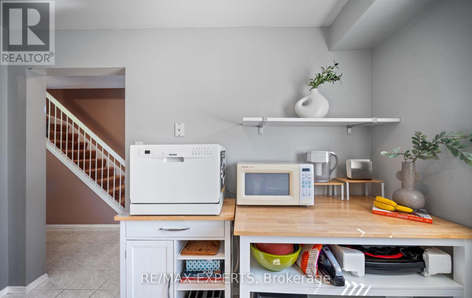 15 - 161 Moregate Crescent, Brampton, Ontario  L6S 3K9 - Photo 17 - W13241468