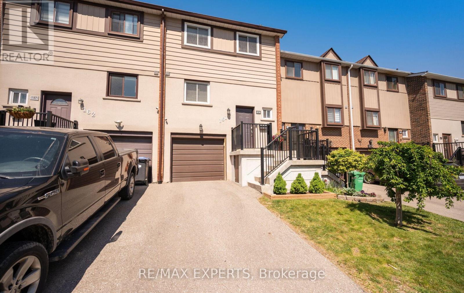 15 - 161 Moregate Crescent, Brampton, Ontario  L6S 3K9 - Photo 2 - W13241468