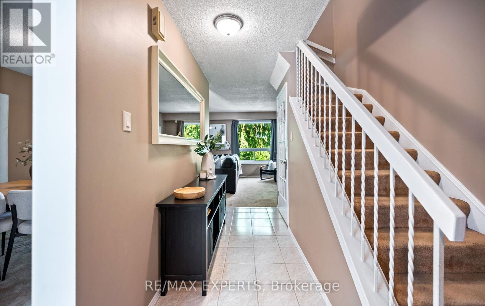 15 - 161 Moregate Crescent, Brampton, Ontario  L6S 3K9 - Photo 5 - W13241468