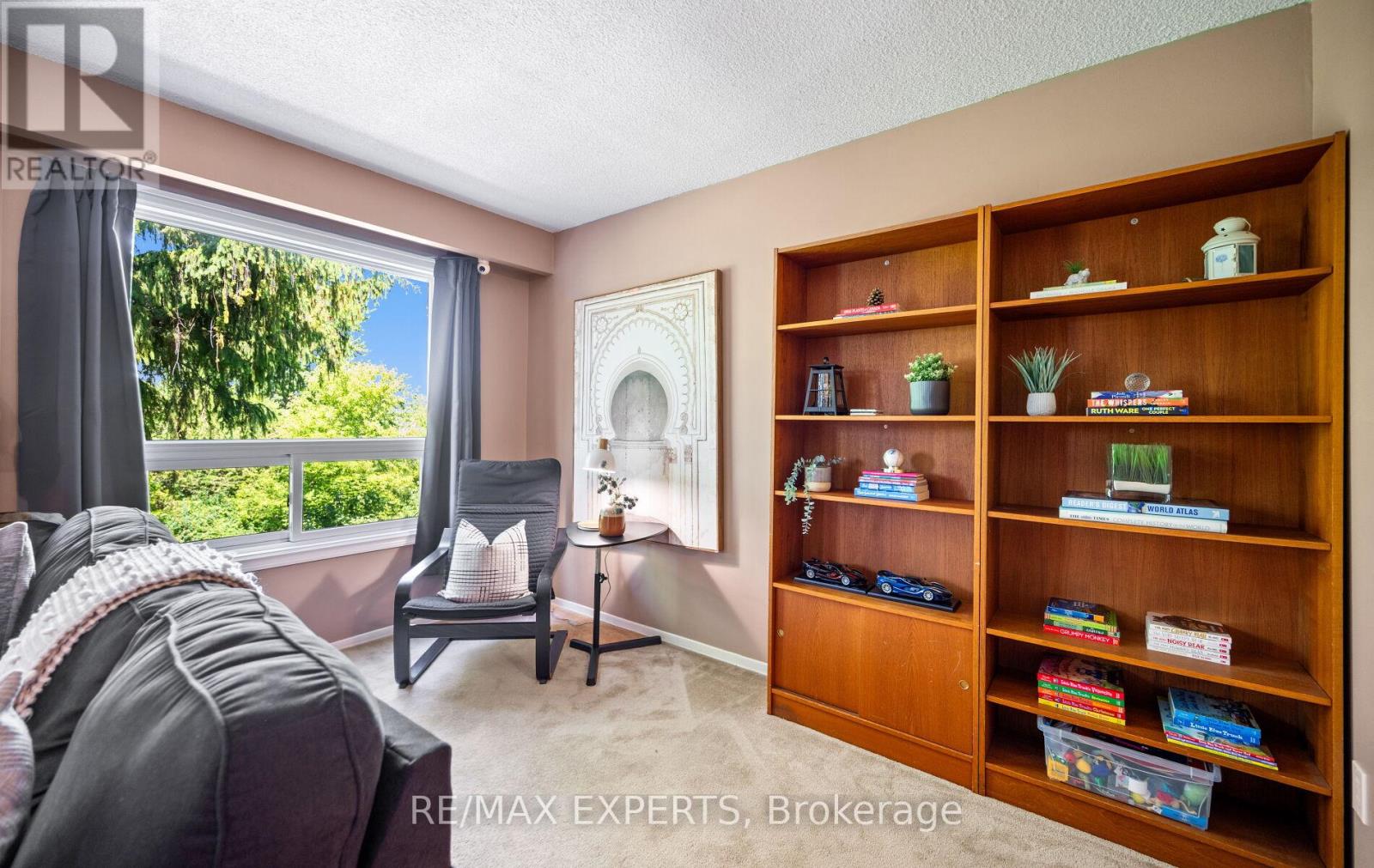 15 - 161 Moregate Crescent, Brampton, Ontario  L6S 3K9 - Photo 8 - W13241468