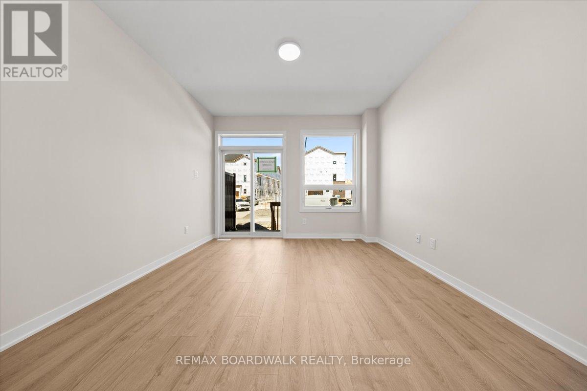 249 Lamarche Avenue, Ottawa, Ontario  K1W 0M5 - Photo 11 - X13241504