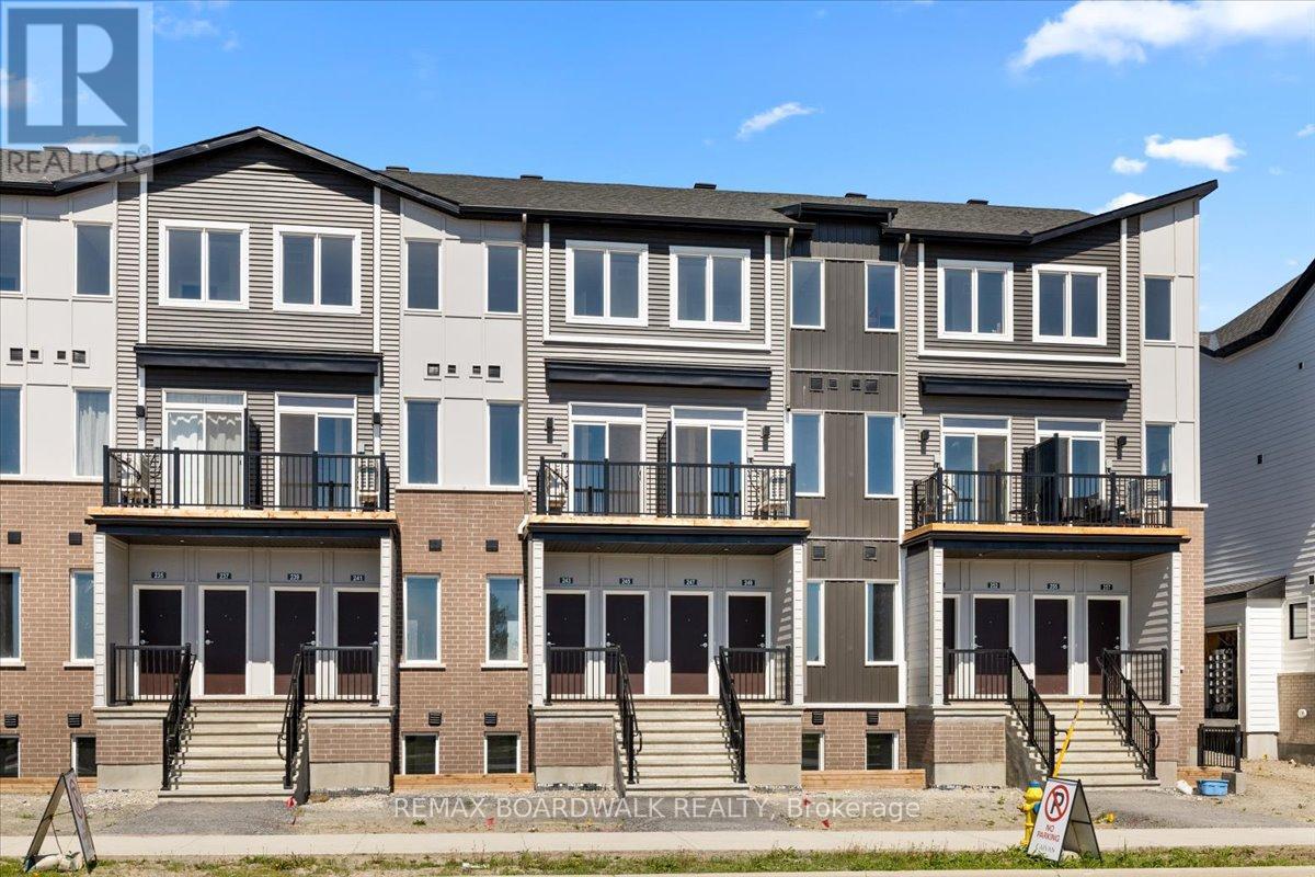 249 Lamarche Avenue, Ottawa, Ontario  K1W 0M5 - Photo 2 - X13241504