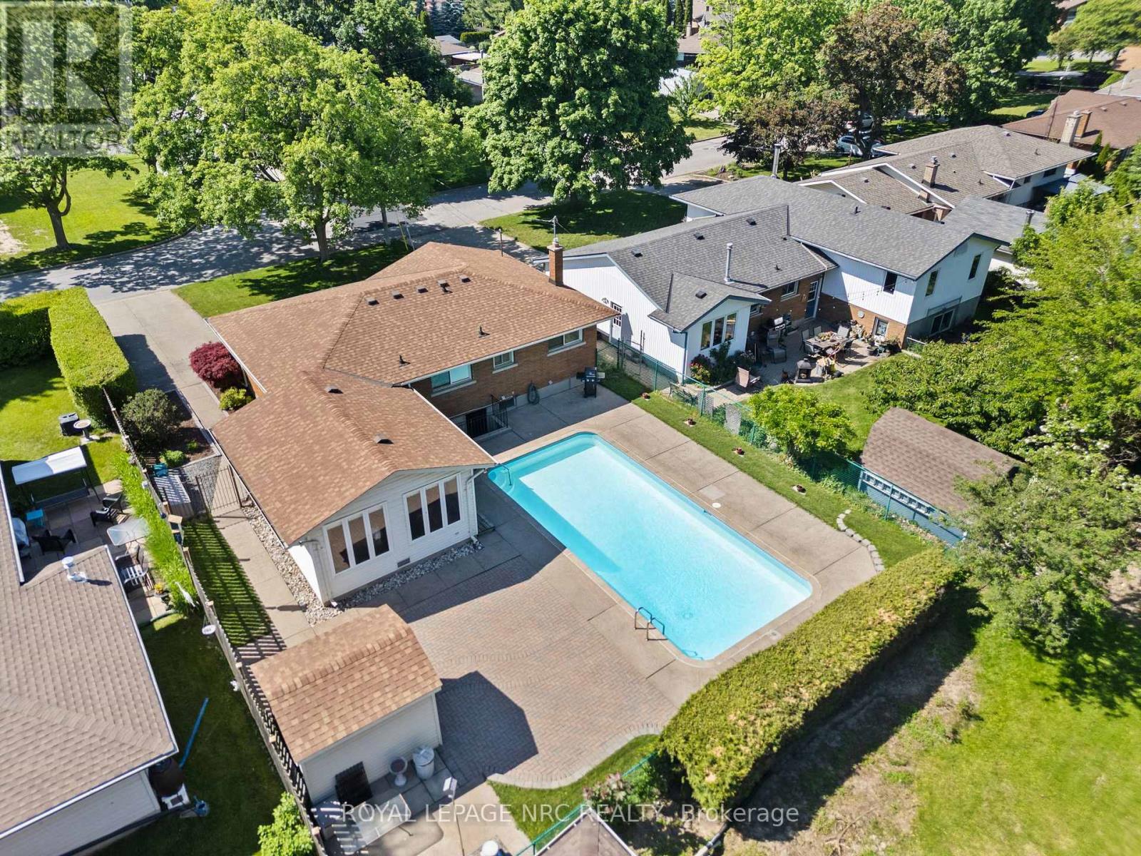 116 WINDWARD STREET, St. Catharines, Ontario