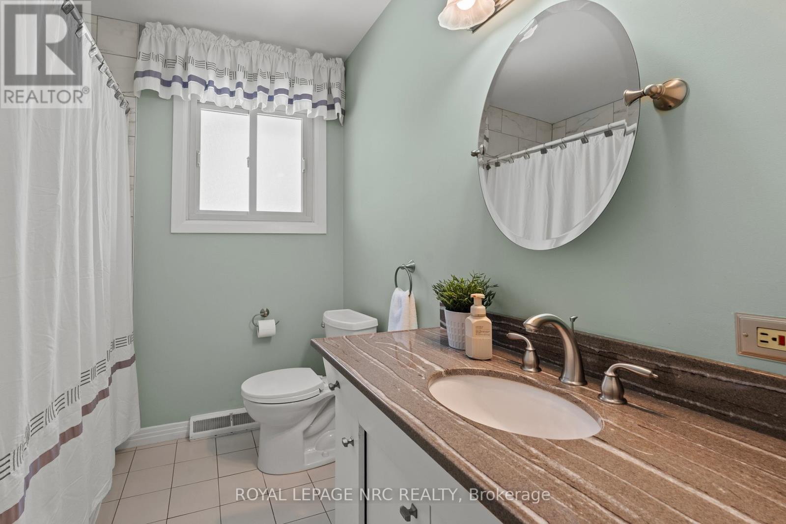 116 Windward Street, St. Catharines, Ontario  L2M 4C6 - Photo 24 - X13241488