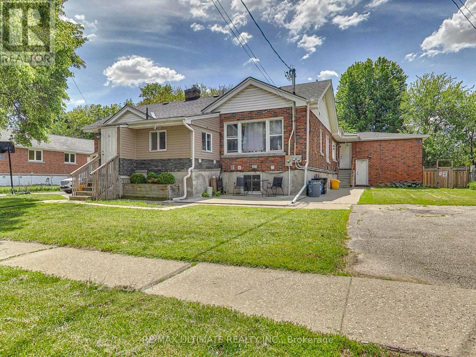APT 8 - 135 CHATHAM STREET, Brantford, Ontario