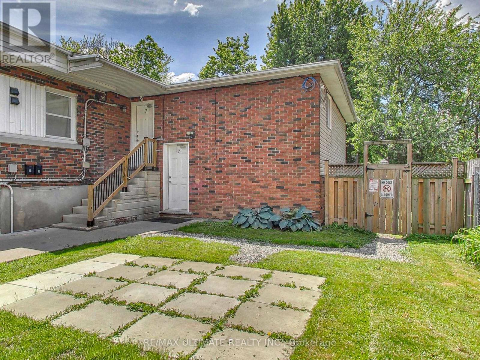 Apt 8 - 135 Chatham Street, Brantford, Ontario  N3S 4G5 - Photo 3 - X13241192