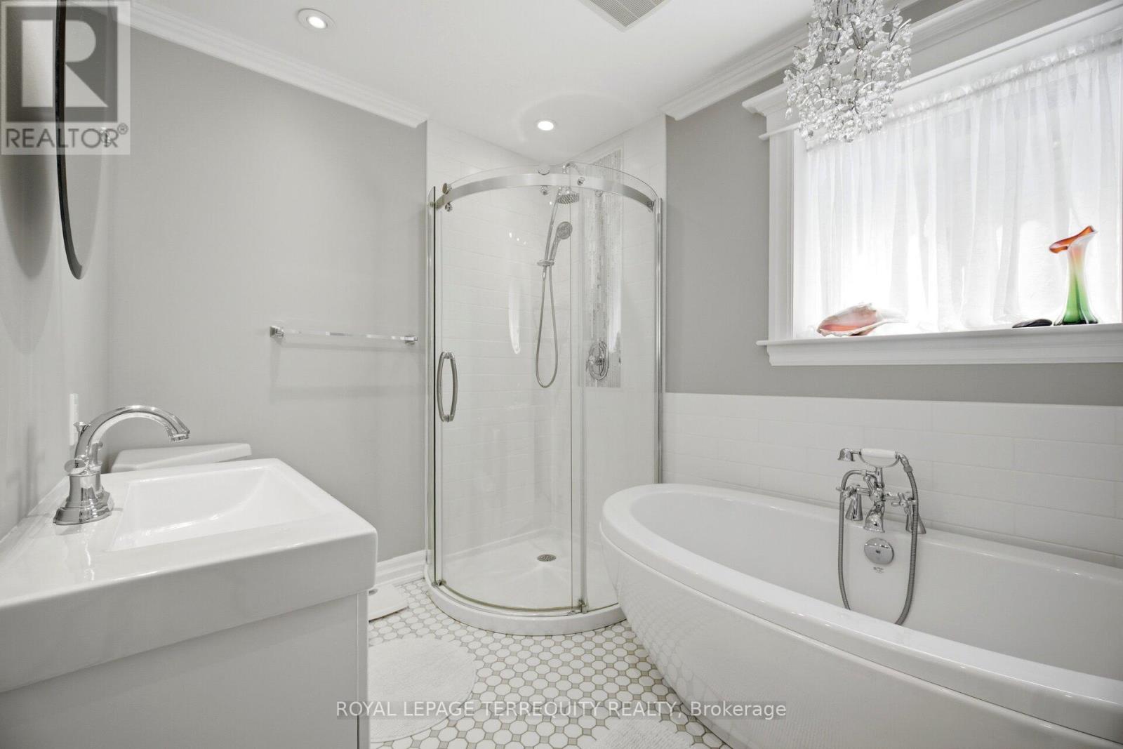 66 Chatham Street, Hamilton, Ontario  L8P 2B4 - Photo 14 - X13241210