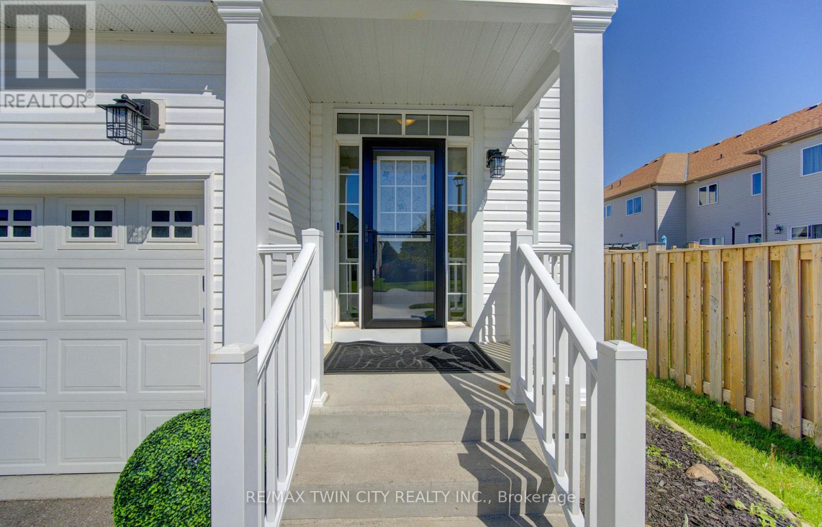 79 Ryan Street, Centre Wellington, Ontario  N1M 0E4 - Photo 3 - X13241280