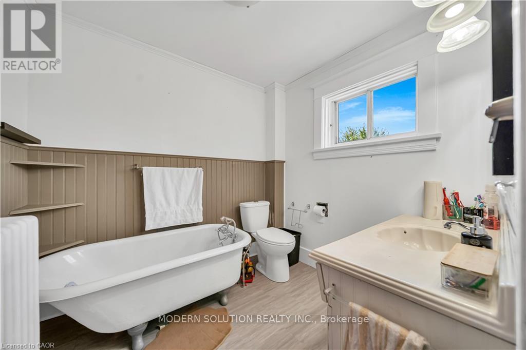 457 Davis Street, Port Colborne, Ontario  L3K 1Z7 - Photo 18 - X13241332