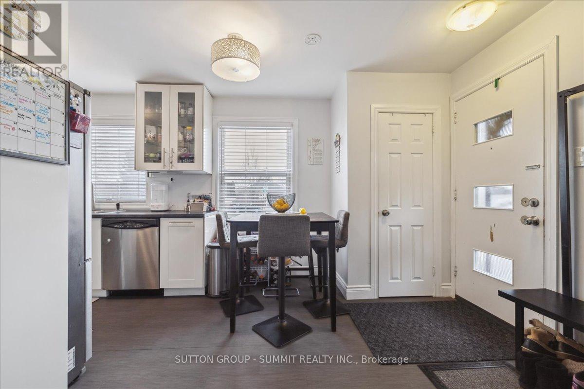 Upper - 9 Grenadier Drive, Hamilton, Ontario  L8T 4C7 - Photo 6 - X13241364