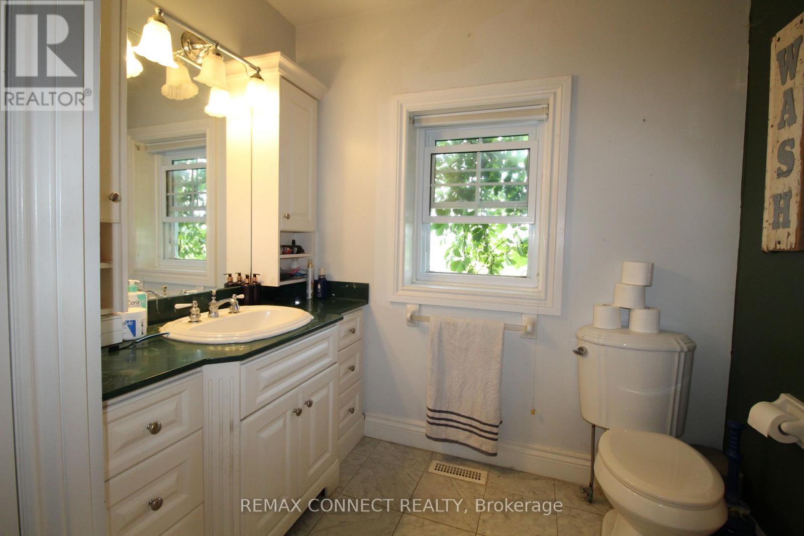 ..house - 10748 Mcewen Drive, Middlesex Centre, Ontario  N0M 1P0 - Photo 19 - X13241384