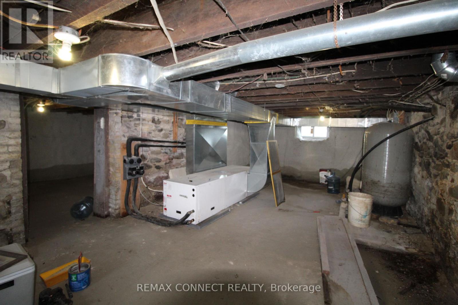 ..house - 10748 Mcewen Drive, Middlesex Centre, Ontario  N0M 1P0 - Photo 30 - X13241384