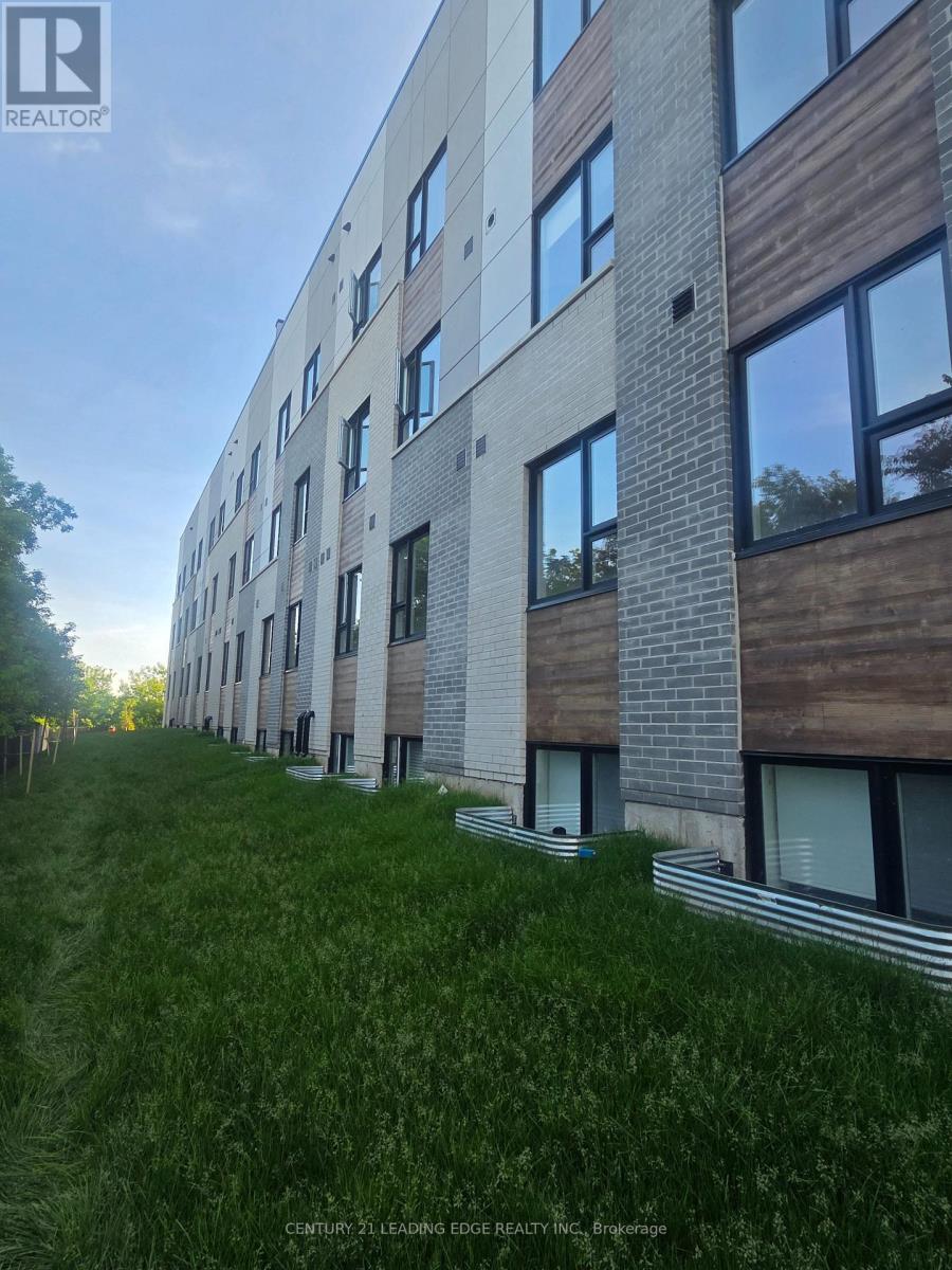 16 - 102c Melbourne Avenue, St. Catharines, Ontario  L2P 3J8 - Photo 17 - X13241420