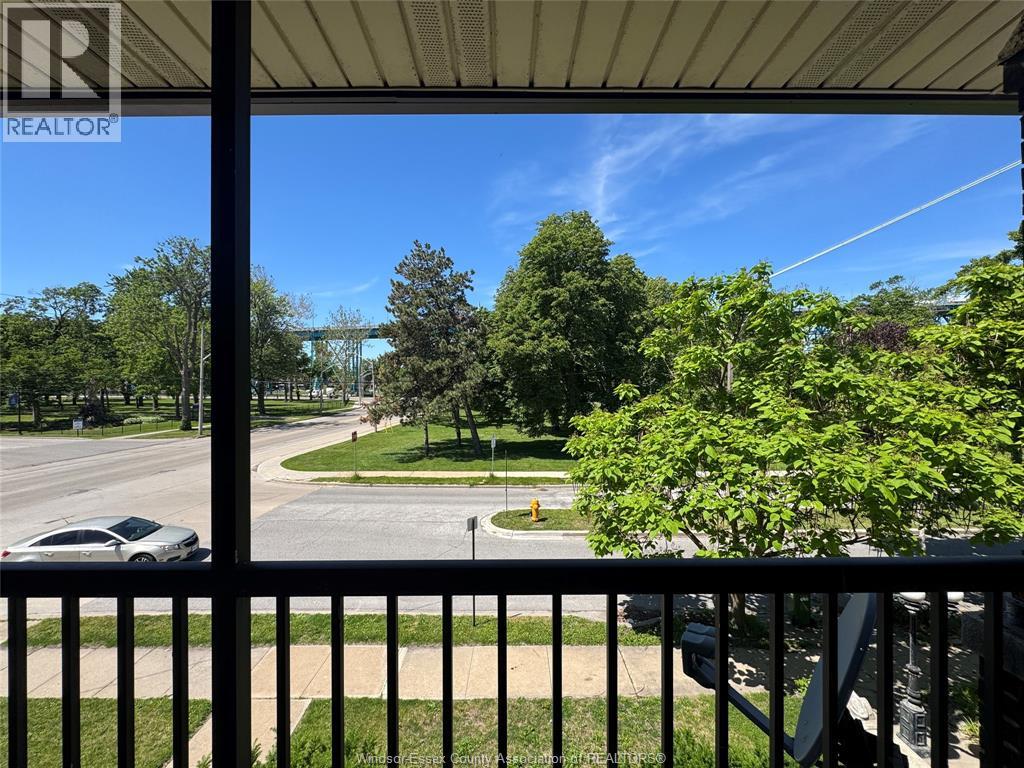 290 Vista Unit# 4, Windsor, Ontario  N9B 1H9 - Photo 9 - 26013147
