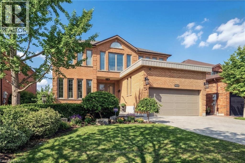 1217 Sugar Maple Court, Mississauga, Ontario  L4W 4P6 - Photo 1 - 40820264